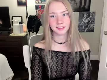 girl
        eve003300 cam image #5975991