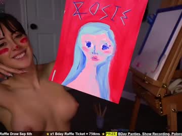 girl
        rosiebones cam image #4882672