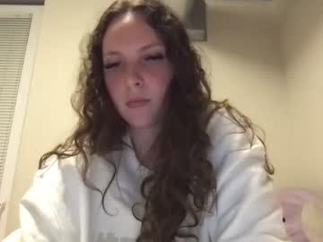 girl
        kbanks1212 cam image #2291309