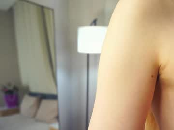 girl
        brimladamos cam image #6749036