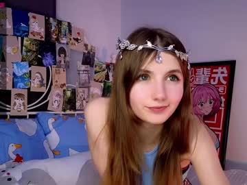 girl
        cute_fox_girl cam image #3779858