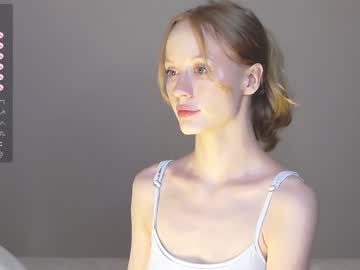 girl
        cute_shine cam image #4855952