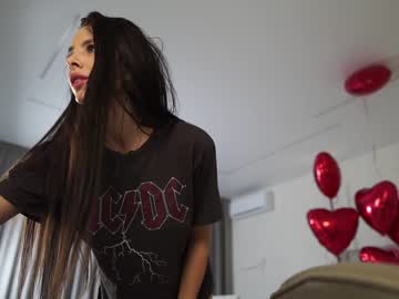 girl
        diffgirls cam image #887124