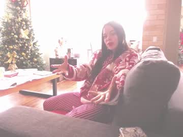 girl
        kendalltyler cam image #3114009