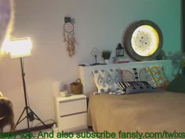 couple
        twixsex cam image #4481958