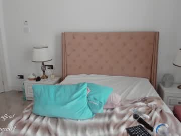 girl
        layanaqueen cam image #1258743