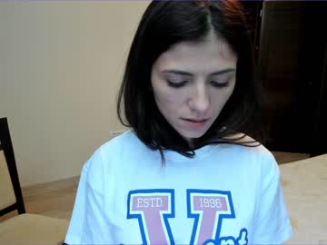 girl
        inwardly_beautyy cam image #2993878