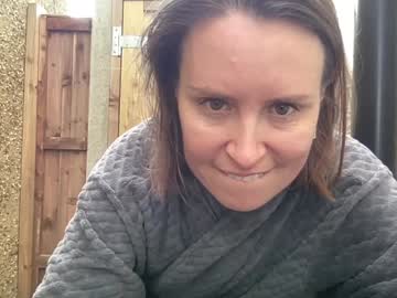girl
        eatmypie69 cam image #5114362