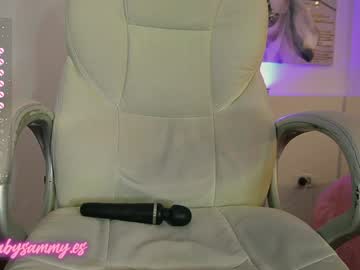 girl
        baby_sammyy cam image #6450681
