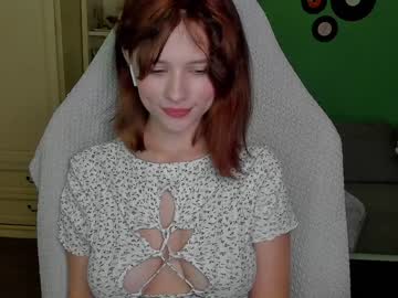 girl
        ketlinrous cam image #2180356