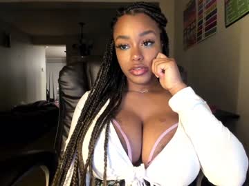 girl
        napudi1 cam image #4014972