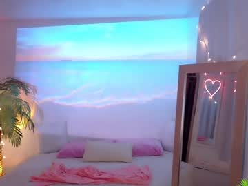 girl
        amyvalentine cam image #6865326