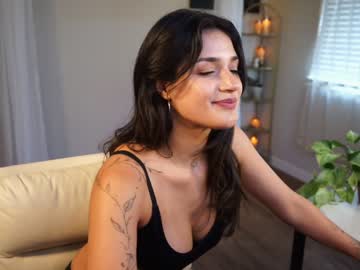 girl
        jadeperez_ cam image #1866077