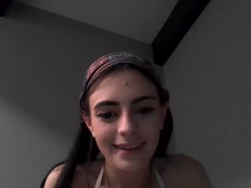 girl
        dirty_jersey_babe cam image #2469342