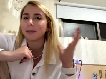 girl
        sweetsinsemma cam image #5830916