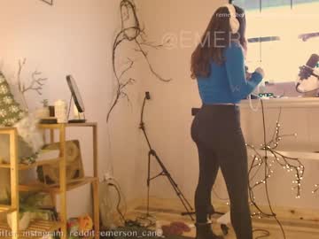 girl
        emersoncane cam image #219244