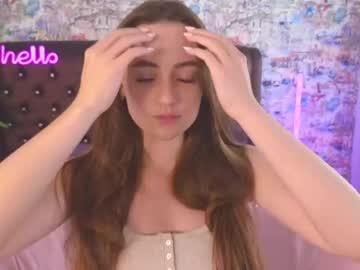 girl
        angelina_new cam image #4911990