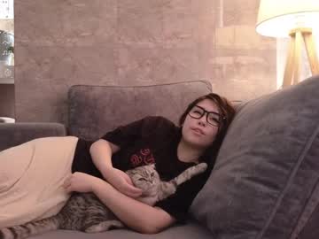 girl
        kimi_kay cam image #3484448