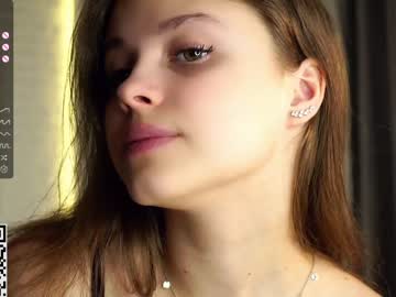 girl
        a_whole_eternity cam image #3961555