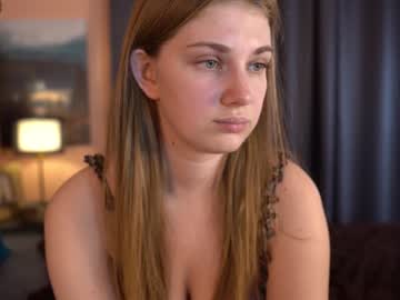 girl
        ammysky_ cam image #2903638
