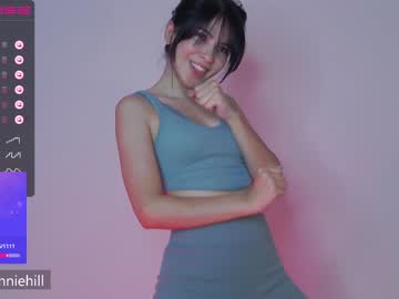 girl
        anniehillofficial_ cam image #1950561