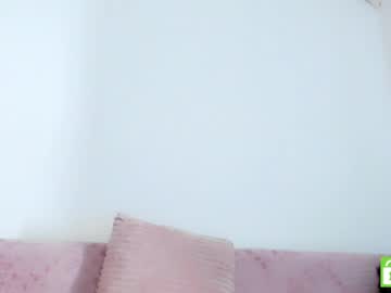 girl
        belovedkhlloe cam image #4606246