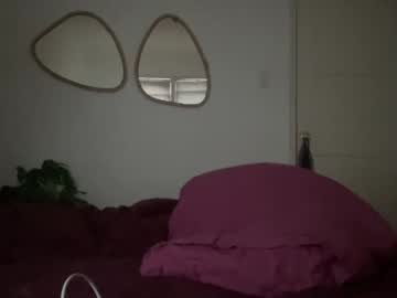 girl
        alexaryder cam image #3739959