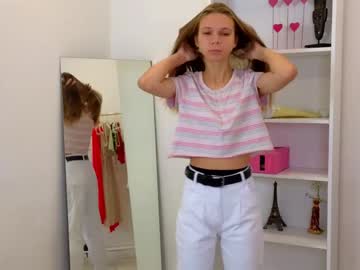 girl
        francesmontes cam image #2783759