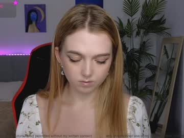 girl
        small_blondee cam image #5535055