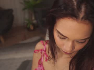 girl
        lanie__ cam image #4150240