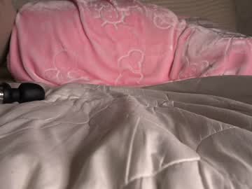 girl
        princessasiana cam image #3061337