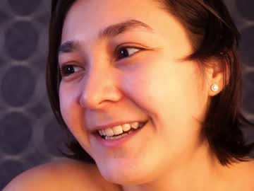 girl
        jeanfrancoa cam image #3699975