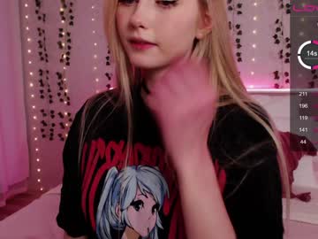 girl
        vonnalein cam image #1975166