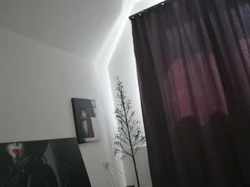 girl
        allayah cam image #4898589