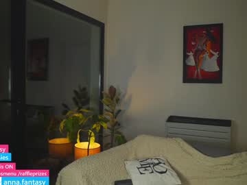 girl
        the_pussy_boulevard cam image #5420654