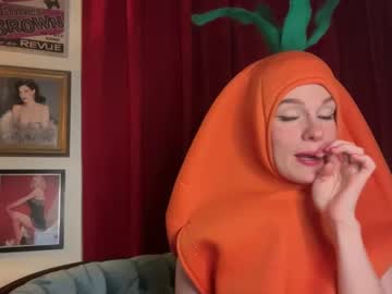 girl
        bigredcarrott cam image #2089598