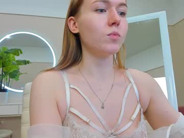 girl
        coconutdrive cam image #705857