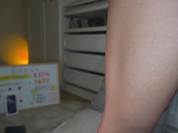 girl
        hotbella_ cam image #5461650