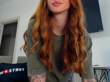 girl
        jerkoffstation cam image #5266785