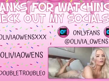 girl
        oliviaowens cam image #1242799