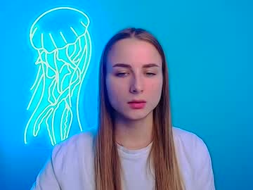 girl
        milly_liss cam image #5208021