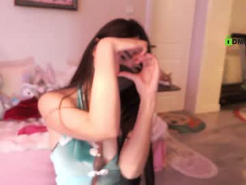 girl
        sisirabbit_ cam image #3125291