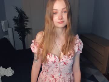 girl
        mycheeks4u cam image #1225166