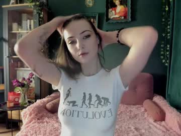 girl
        bmwm5f90 cam image #5712370