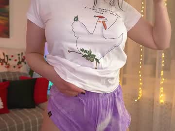 girl
        sweety_rinushka_ cam image #3006534