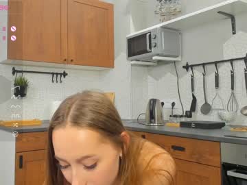 girl
        judycarr cam image #2645860
