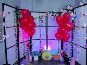 girl
        milkycute cam image #6140110