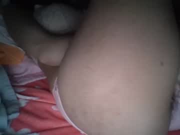 girl
        godempress cam image #4264228