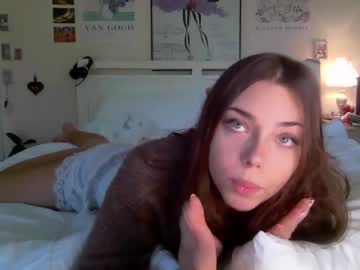 girl
        irisbb2003 cam image #3862830