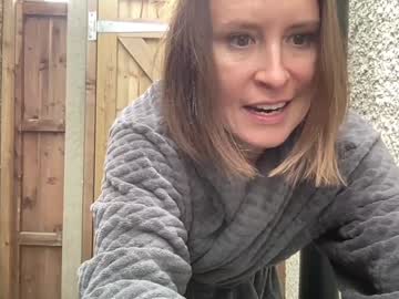 girl
        eatmypie69 cam image #5107866